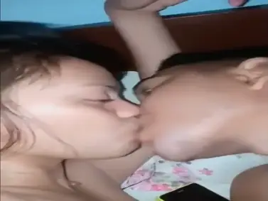 Bokep Indo Kakak Adik Ketemu Gede Hubungan Intim